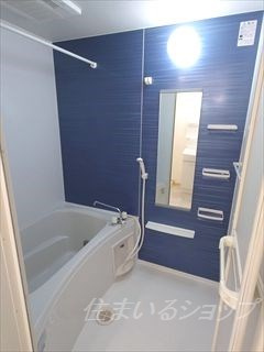 広島市安佐北区亀山３丁目のアパートの浴室|追い焚き・浴室暖房乾燥機あり
