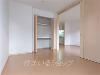 広島市安佐北区亀山３丁目のアパートの収納