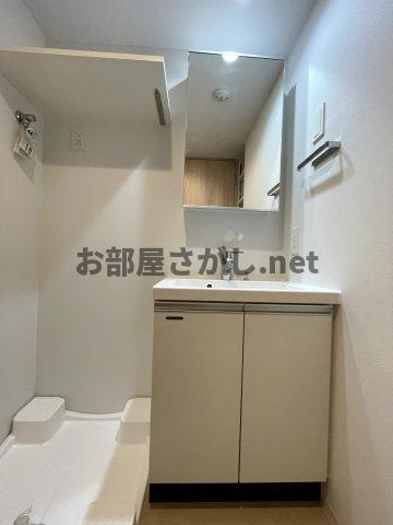 Laviere上中里の洗面所|広い洗面スペース