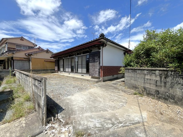 大黒町貸家の庭