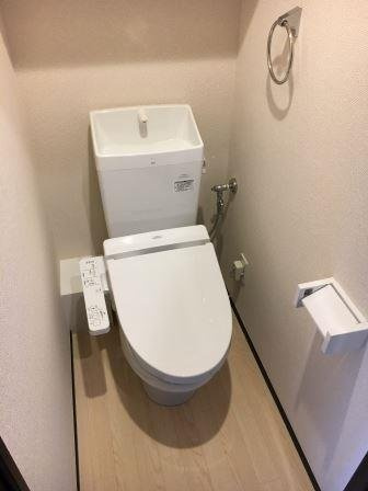 クレイノマルニのその他