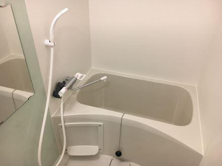 クレイノマルニの浴室