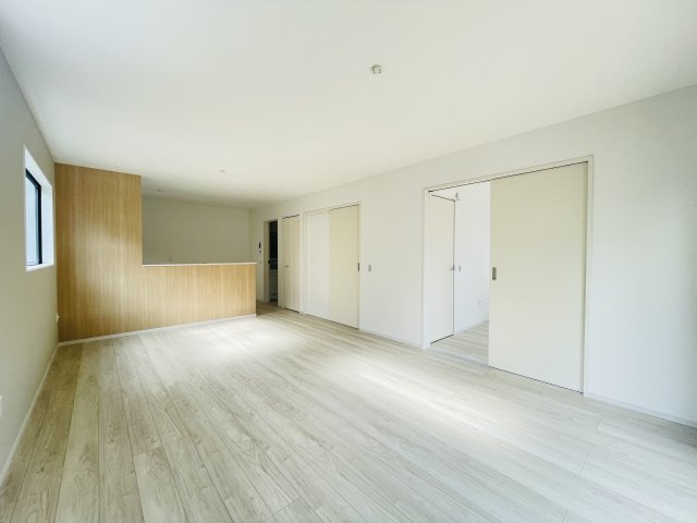 【居間・リビング】 | 熊谷市別府7期　ZutPLUS　新築戸建　全1棟　1号棟