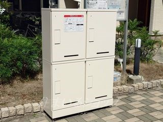 安芸高田市吉田町山手のアパートのその他|宅配ボックス