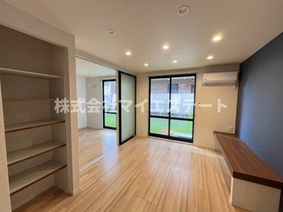 【居間・リビング】 | アーデンハイツ