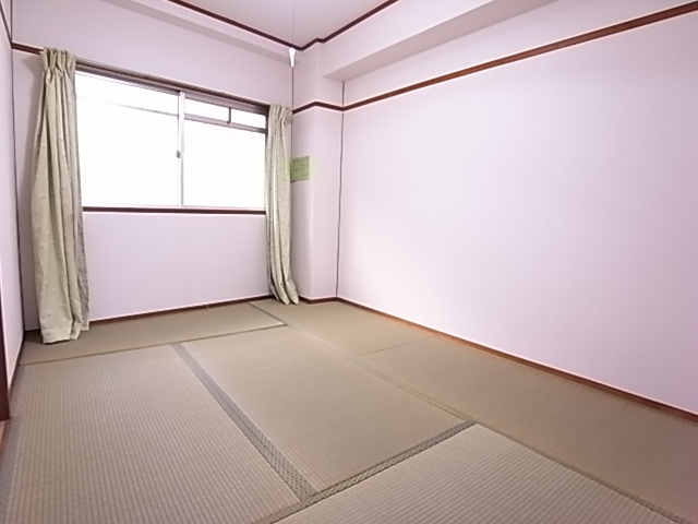 垂水八木ハイツの和室