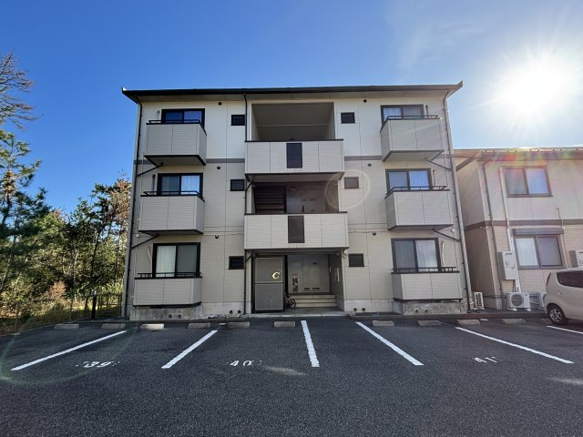 リビングタウン弓ヶ浜Ｃ棟の外観