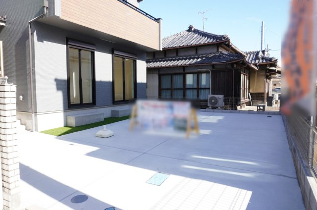 草加市清門2丁目 新築分譲住宅 全2棟 A号棟の駐車場