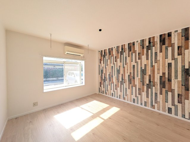 内ヶ島サンハイツの洋室