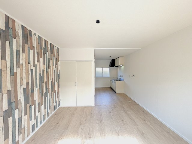 内ヶ島サンハイツの洋室