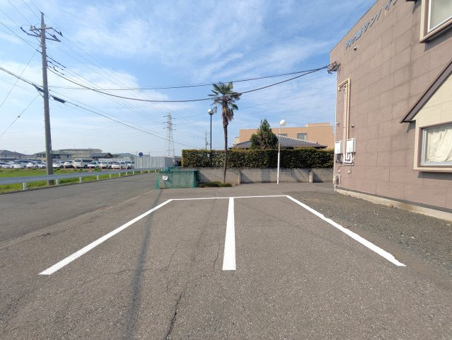 内ヶ島サンハイツの駐車場