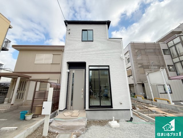 堺市堺区宿屋町東　新築一戸建ての外観|現在の進捗状況です！順調に作業進行中、完成が待ち遠しいです！詳細の間取り等、お気軽にお問い合わせください！