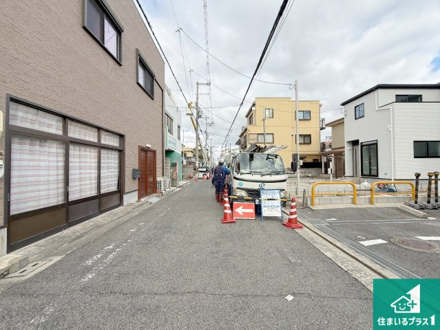 堺市堺区宿屋町東　新築一戸建ての前面道路含む現地写真|周辺は落ち着いた街並みの住宅地！子育てがしやすい住環境です！まだ未完成ですが、現地でしかわからない事もございます。是非一度ご覧ください。