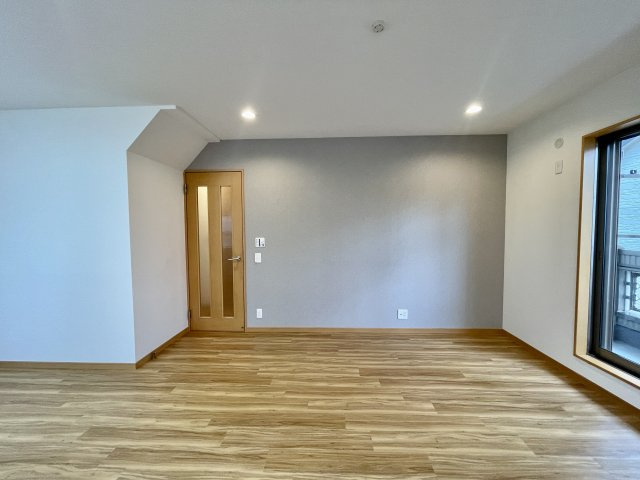 板橋区舟渡2丁目　緑豊かな環境　リフォーム住宅の居間・リビング