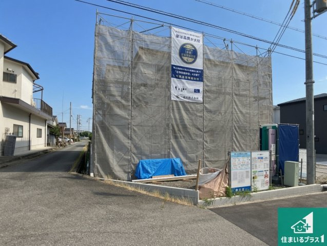 加東市北野　新築一戸建ての外観|周辺は落ち着いた街並みの住宅地！子育てがしやすい住環境です！まだ未完成ですが、現地でしかわからない事もございます。是非一度ご覧ください。