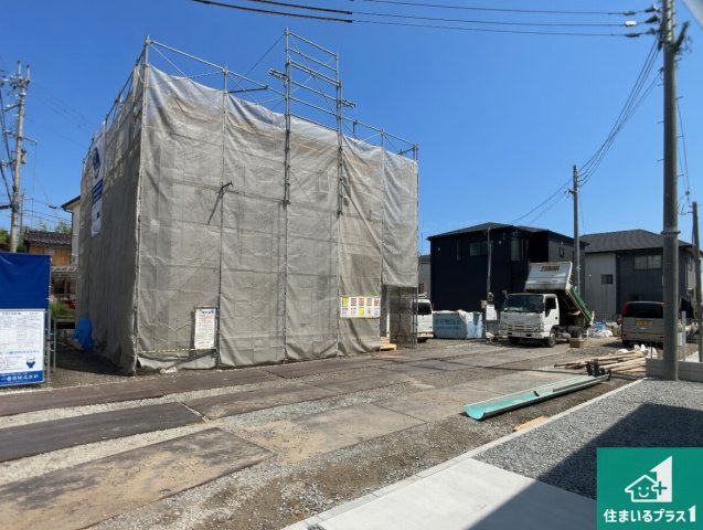 加東市北野　新築一戸建ての外観|周辺は落ち着いた街並みの住宅地！子育てがしやすい住環境です！まだ未完成ですが、現地でしかわからない事もございます。是非一度ご覧ください。