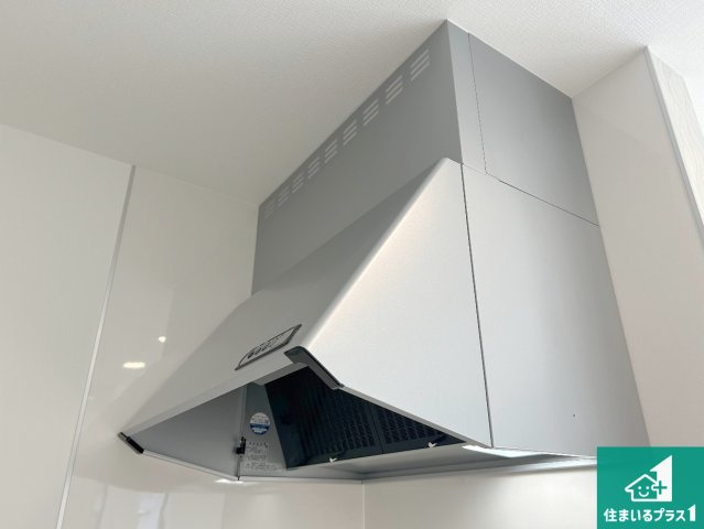 高石市千代田　新築一戸建ての設備|汚れにくいスロットフィルタでお手入れラクラク！ＬＥＤ照明付き！