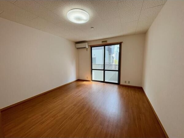 エスペランサの居間・リビング