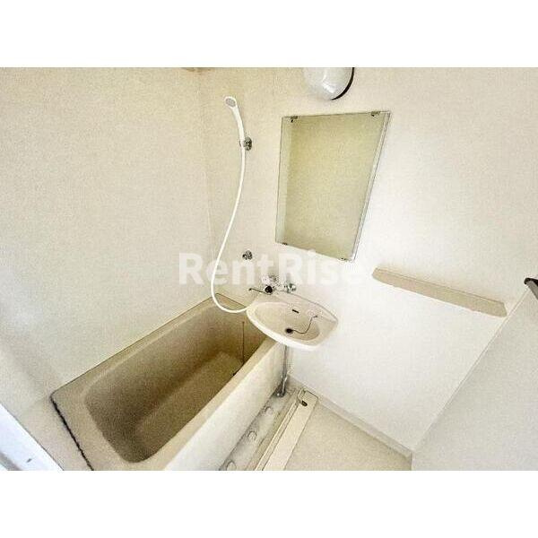 リアナ稲沢northの居間・リビング