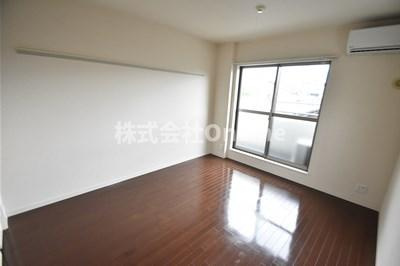 【洋室】 | エレガンツア南本町