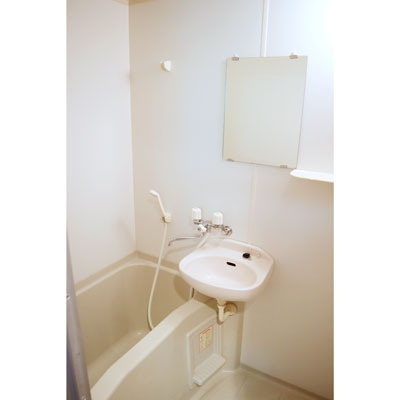 アーバイル三田慶大前の浴室