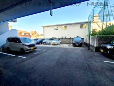 【駐車場】 | ヒュース泉大津