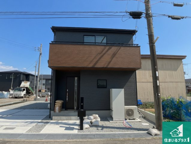加東市北野　新築一戸建ての外観|安心の10年保証！外観を美しく保ち、雨水で汚れを落とします！気になることがありましたら、お気軽にお問い合わせください！