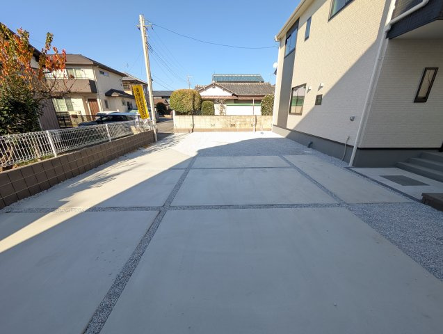 【駐車場】 | リーブルガーデン.S前橋市南町ー① | カースペースは4台以上駐車可能！