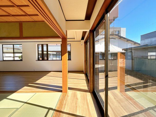 都城市姫城町の中古一戸建の和室|縁側