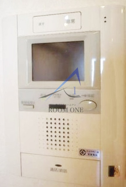 サン・ボナールのセキュリティ|モニター付きインターホンです。