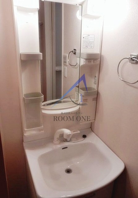 サン・ボナールの洗面所|洗面台です。