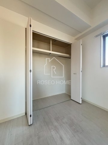 ドゥージエム京橋の収納