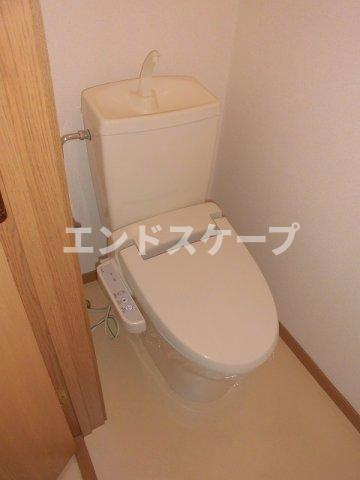 ヴィラ・シャルダンのトイレ|高崎、前橋のお部屋探しはエンドスケープまで！お客様の理想お聞かせ下さい♪