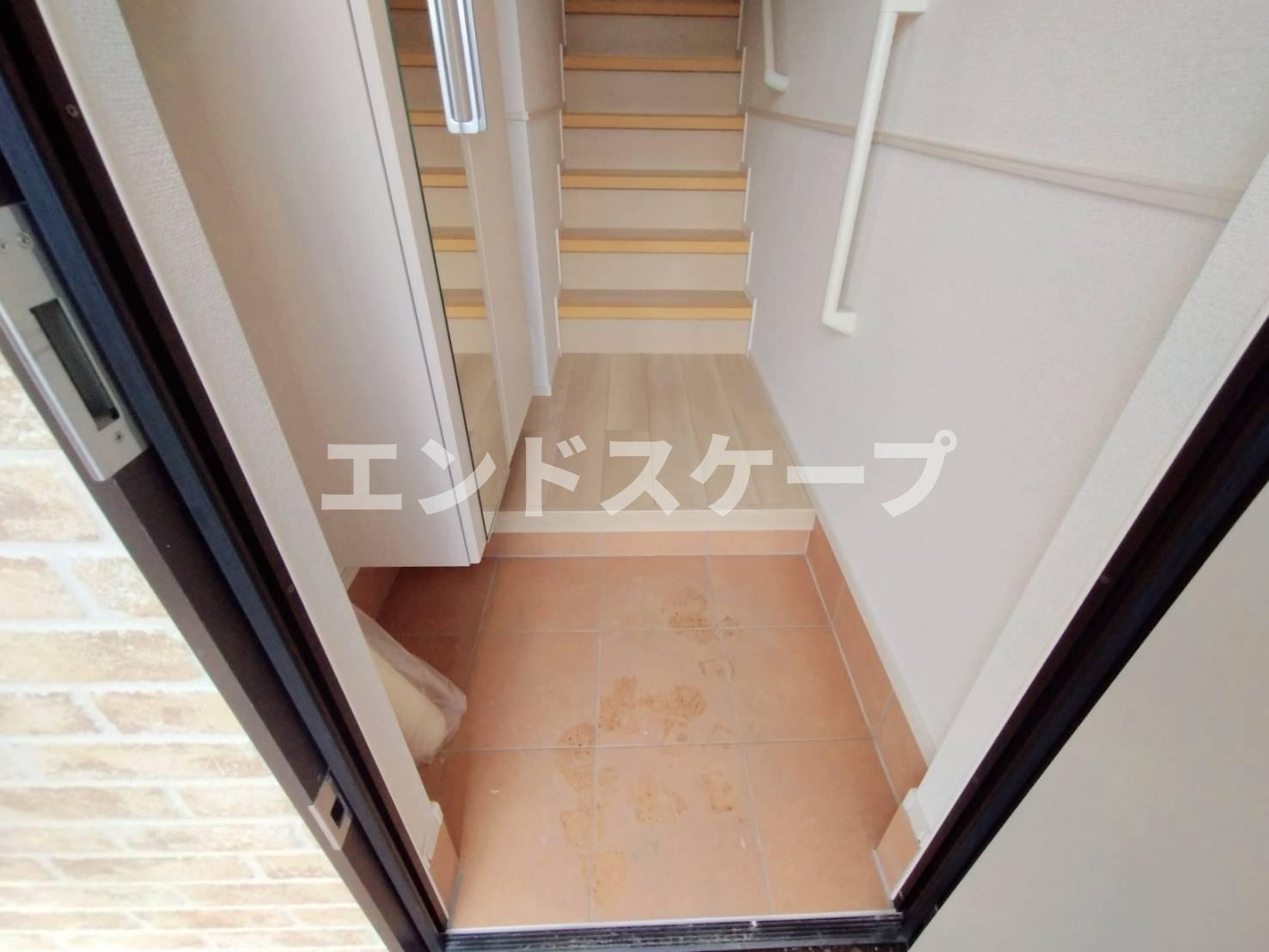 アンバーベル・Ⅰの玄関|高崎、前橋のお部屋探しはエンドスケープまで！お客様の理想お聞かせ下さい♪