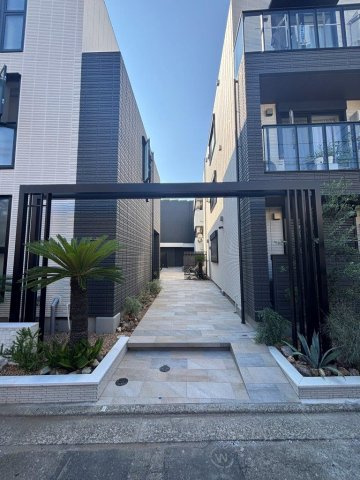 シゴーニュのエントランス|アプローチ