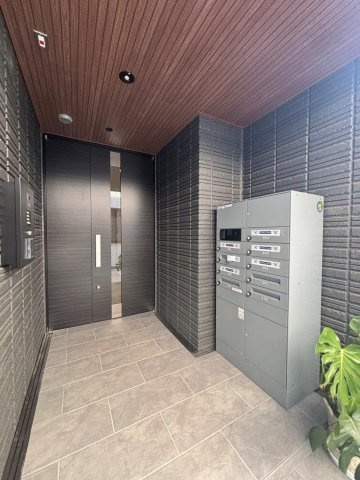 シゴーニュのその他共用部分|オートロック・宅配BOX完備