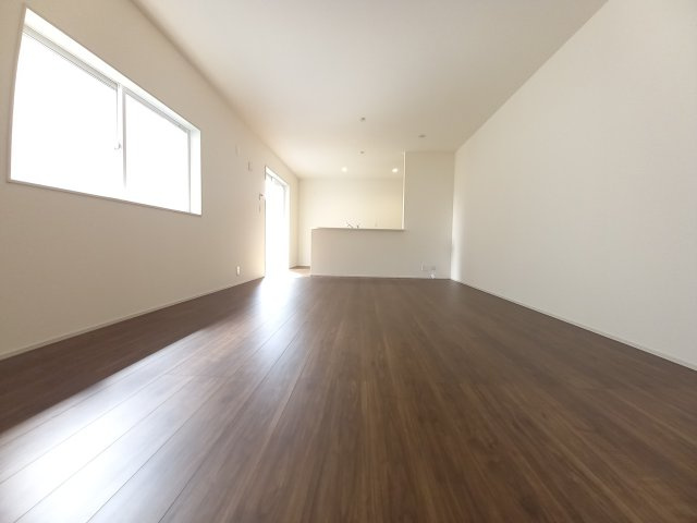 水戸市見川　12期の居間・リビング|一日の長い時間を過ごすリビング♪自然と家族が集まれる空間！家族団らんの時間を優しく見守るリビング