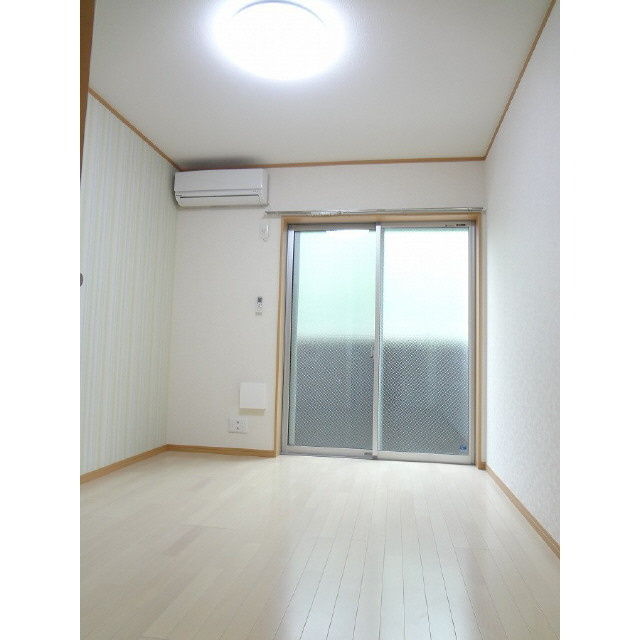 アムールMiwaの居間・リビング