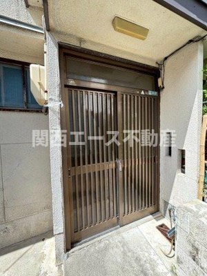 【エントランス】 | 南野４丁目貸家