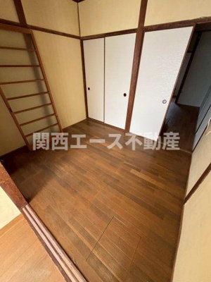 【居間・リビング】 | 南野４丁目貸家