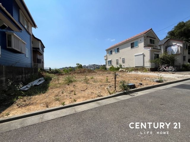 【前面道路含む現地写真】 | 小田急線「読売ランド前」新築戸建