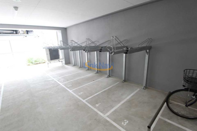 【駐車場】 | セレニテ江坂ミラク