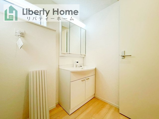 ひたちなか市平磯遠原町第1　新築戸建　2号棟の独立洗面台