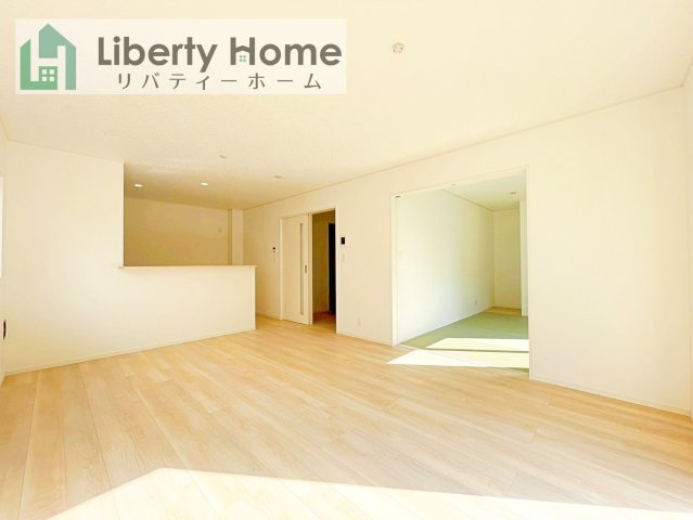 ひたちなか市平磯遠原町第1　新築戸建　2号棟の居間・リビング