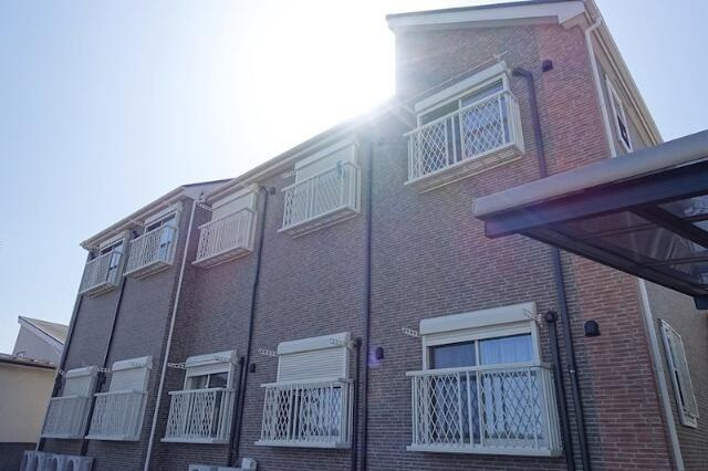 グランソレイユ大倉山の外観