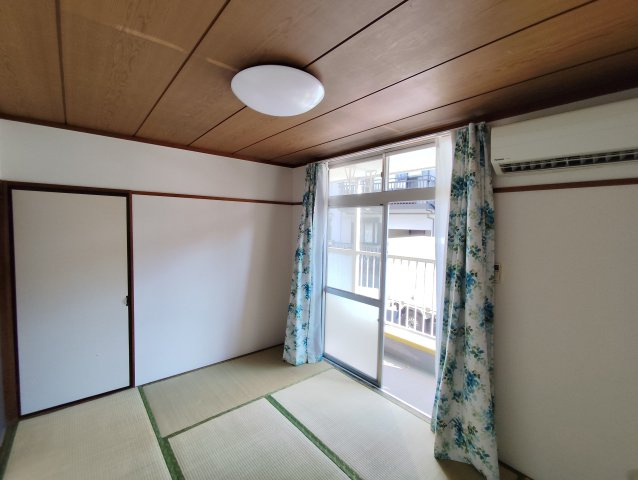 第2藤マンションの和室