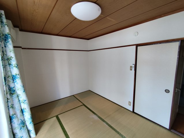 第2藤マンションの和室