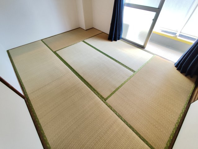 第2藤マンションの和室