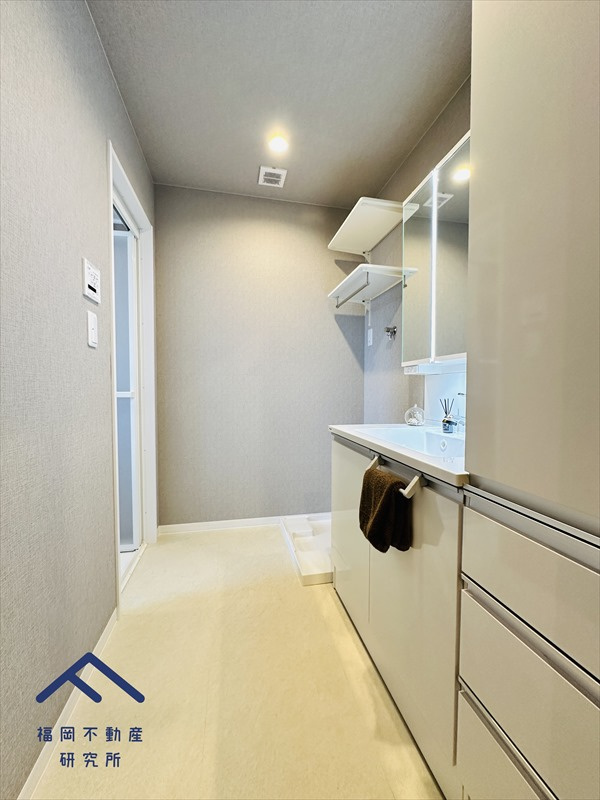 アクアサージュ大手町の独立洗面台