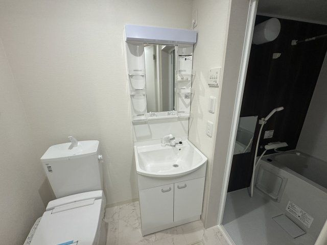 KEIAI RESIDENCE 松戸の洗面所